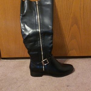 NWT Shoedazzle Fall Boots